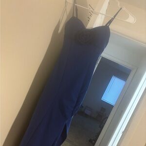 Blue dress with a slit